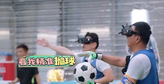  陈学冬|陈学冬被扒、吴奇隆被按倒，《元气满满的哥哥》真是撒了欢的在玩