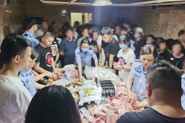 涉赌违法犯罪|判刑、罚款！一犯罪团伙在大港君豪、丁岗、姚桥聚众赌博，10人被抓获！