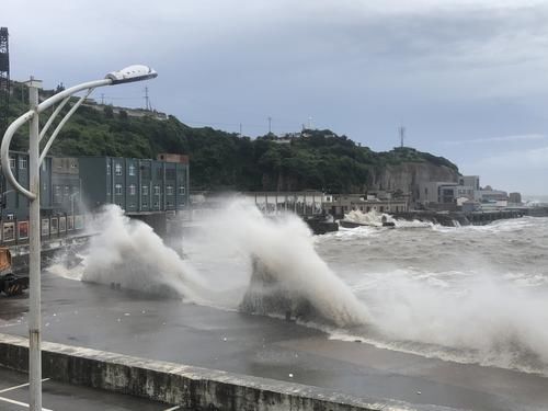 浙江|台风“黑格比”登陆，浙江沿海风大雨急