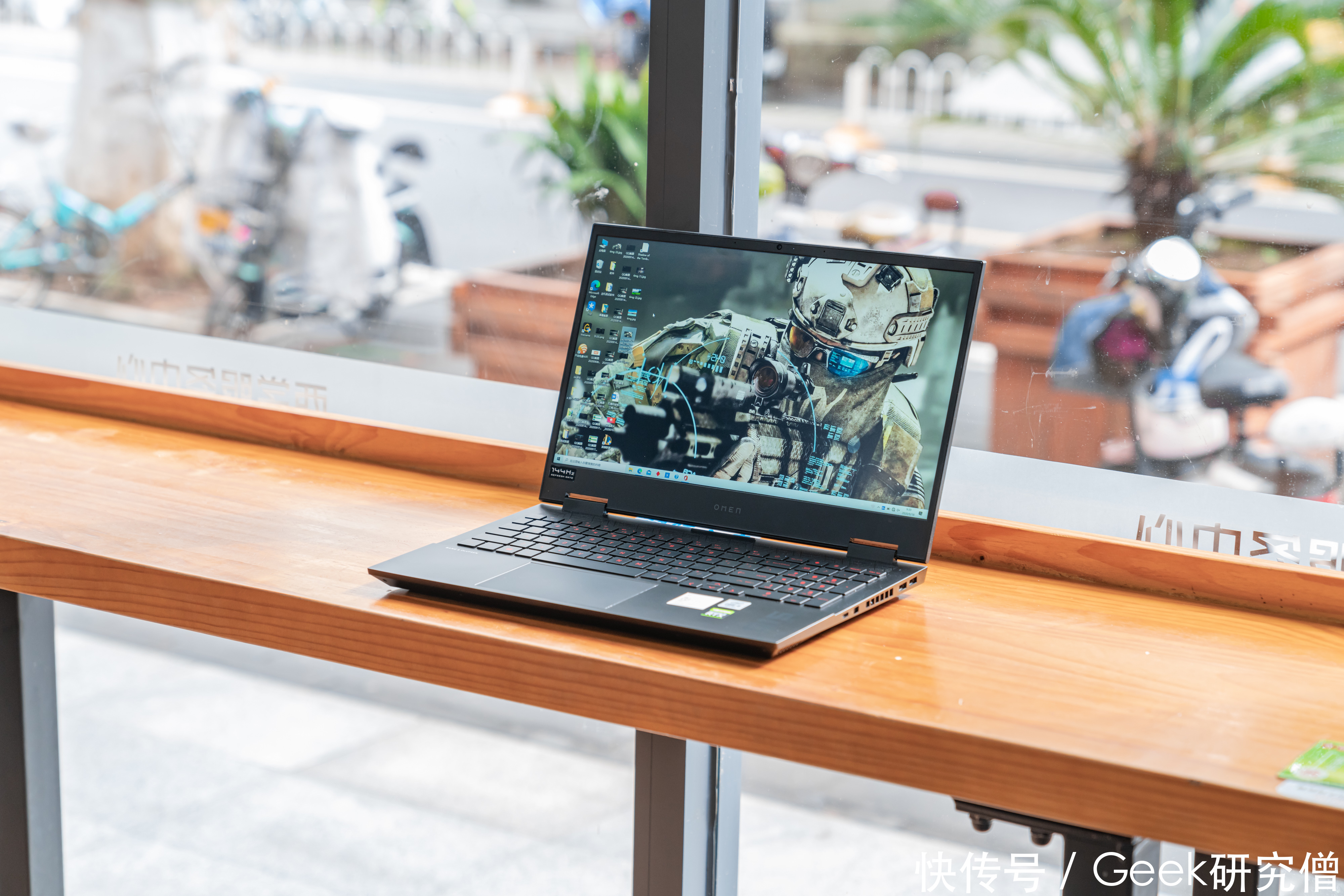 精灵|办公/影音/游戏全能跨界,惠普OMEN暗影精灵6游戏本深度解读