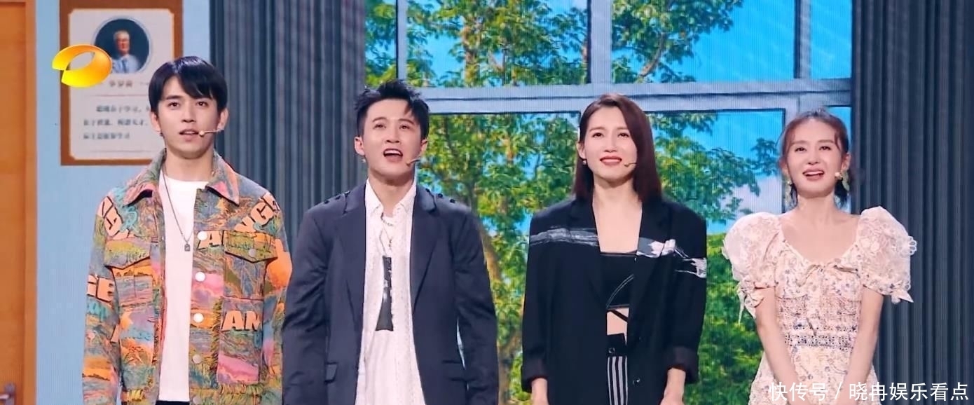 即兴|《笑起来真好看》取消即兴喜剧环节,可新增环节看起来更尴尬!