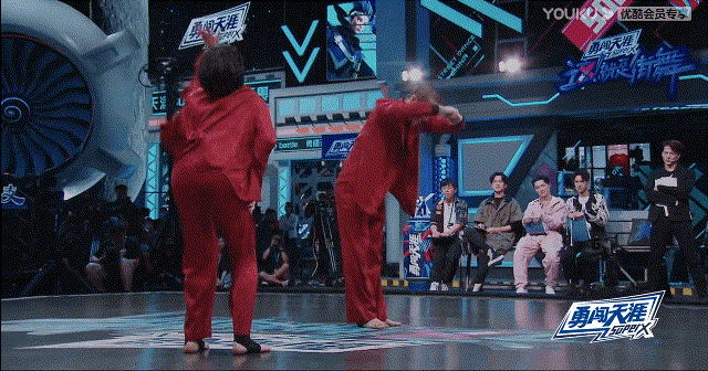  豆瓣|看完这段热搜第一的街舞，我说这良心国综豆瓣9.1都太低