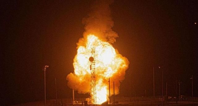  导弹的拦截|洲际导弹被拦截概率只有50％？防空系统真的能奏效吗？