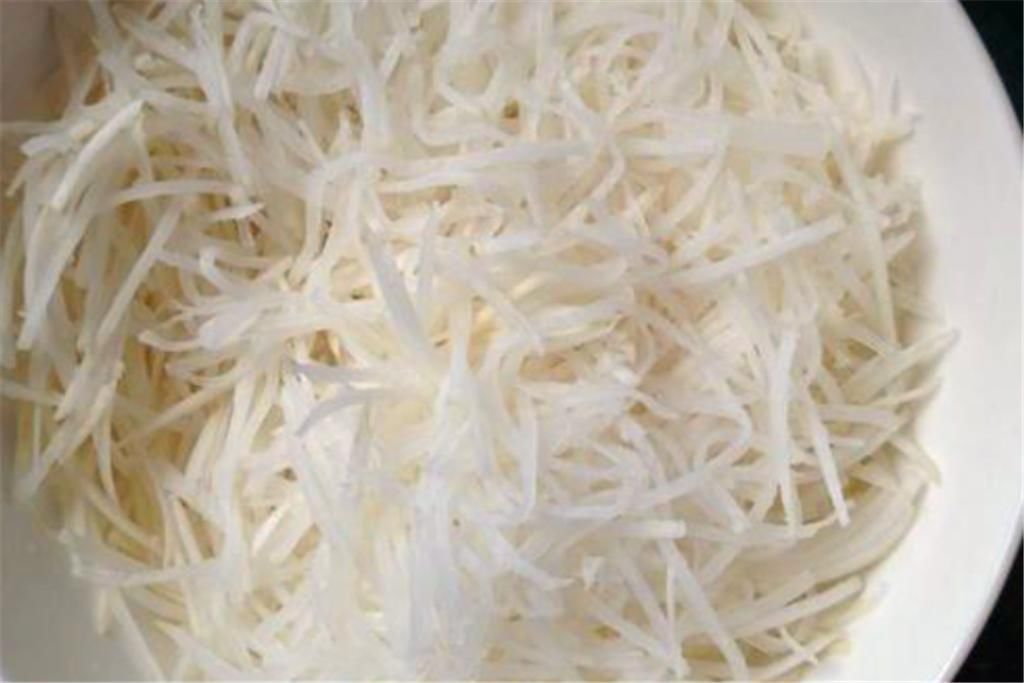  食用|十分钟做出香喷喷的早餐，食材仅是2个鸡蛋半个萝卜，你敢信？