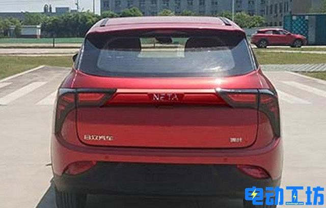  曝光|哪吒第三款新车——哪吒V实车曝光