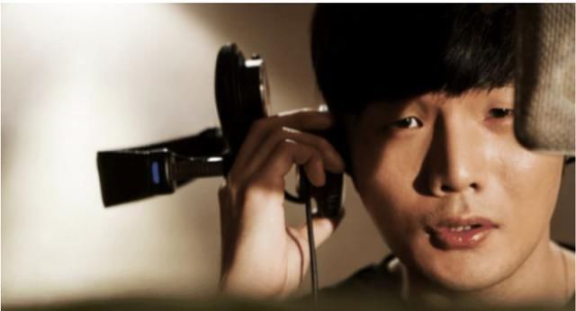  作者|那些火得一塌糊涂的歌，却很少有人知道，其实作者都是李荣浩！