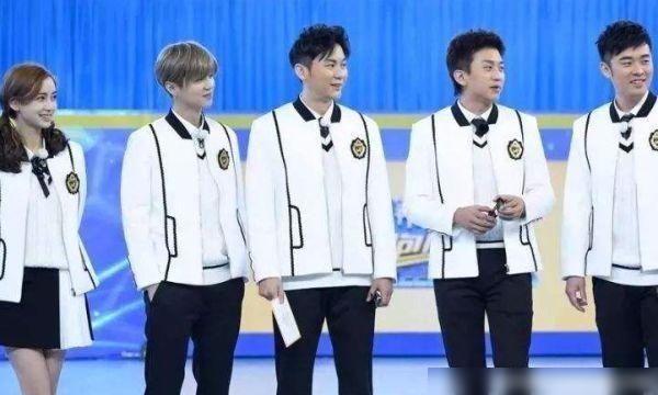  邓超|谁愿意回到跑马场？下意识地说两句话，粉丝瞬间落泪