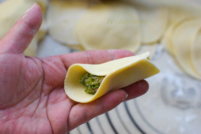  玉米面|春天，这馅的饺子一定要吃，比头刀韭菜还要鲜美，错过又要等一年