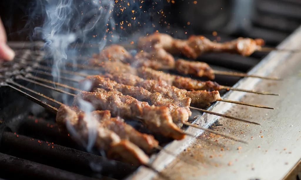 健康|烧烤吃多了会得胃癌?夏天来了,送你7个健康撸串的建议