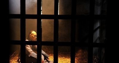 喉咙|这个皇子是卡在康熙帝喉咙的一根刺，最终因为两只老鹰被拔除