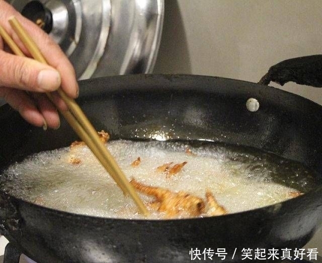 点心|麻辣小风的爪子很容易学,而且很辣。这点心太开胃了