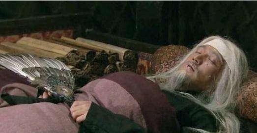 聪明|诸葛亮临死前,阿斗问了一个问题,诸葛亮才知道他有多聪明!