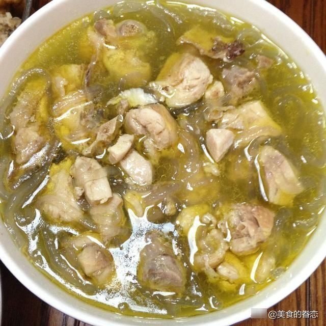  少许|鸡肉炖粉条，炖牛肉，干煸肥肠，芥兰炒牛肉的做法
