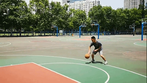  跳投|后仰跳投坠楼后续来了！小伙骨折+挫伤