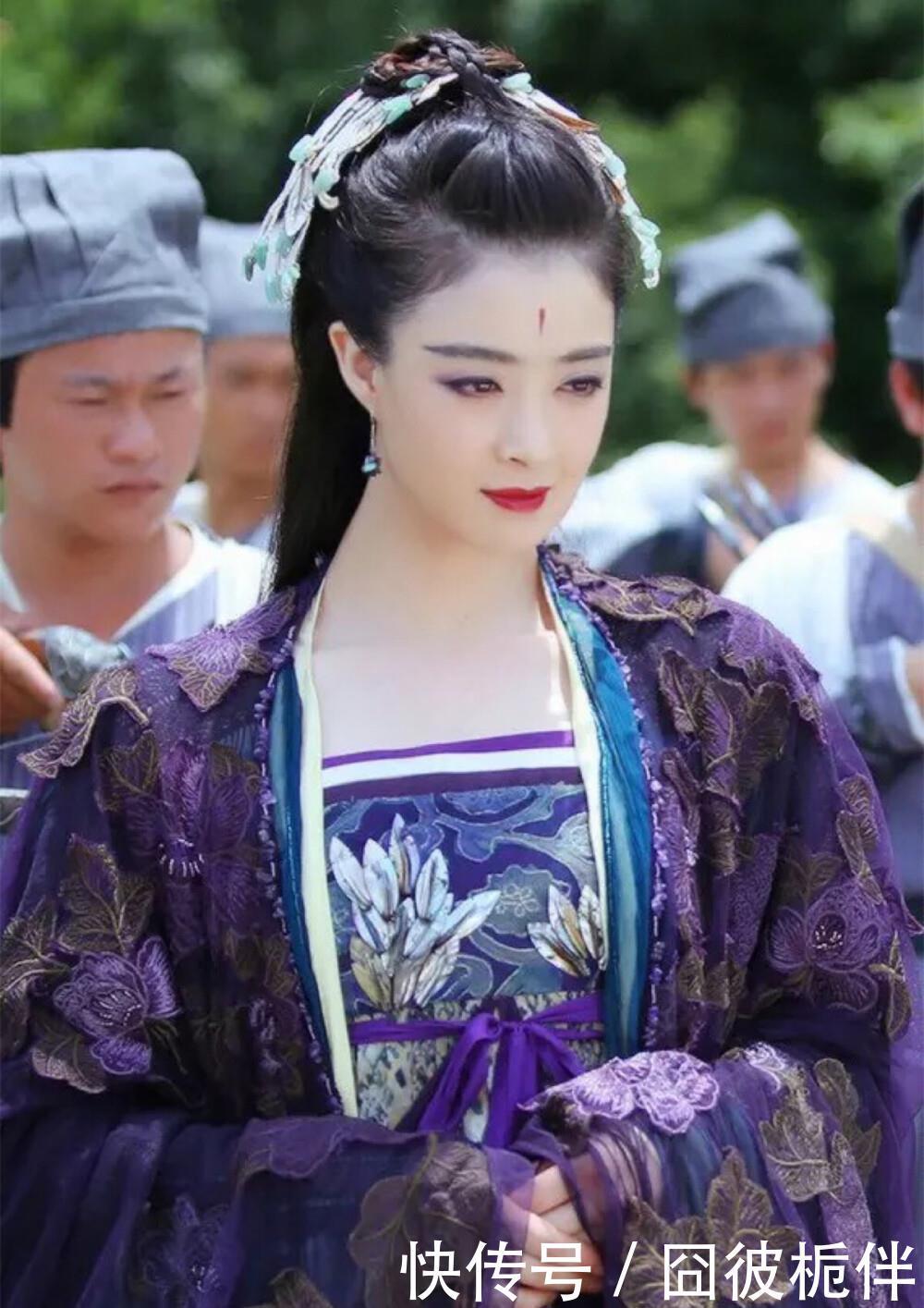 虎背熊腰|石原里美和水原希子同框秒变虎背熊腰？都是头肩比出了错