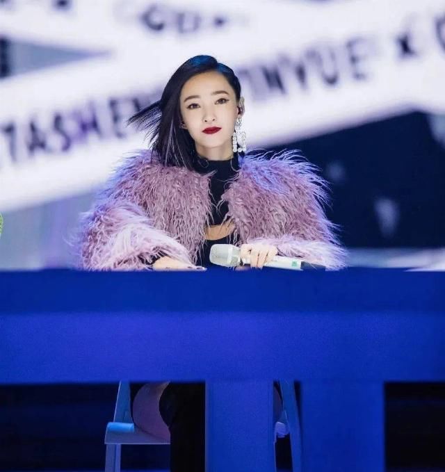  琦琦子|浪姐二公！姐姐们的妆发“翻车”了？！