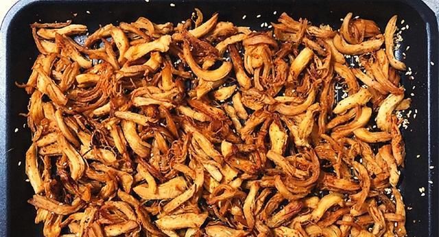 长胖|它是鸡身上的一大块肉,却被人嫌弃,教你4种做法,好吃还不长胖