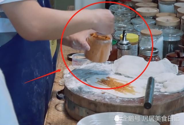  造假|《向往4》红烧肉刚曝造假，黄磊辣椒饼也翻车？网友：白给都不吃！