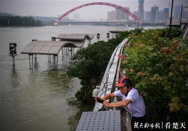  汉口站|28.36米！汉口站水位回落0.04米