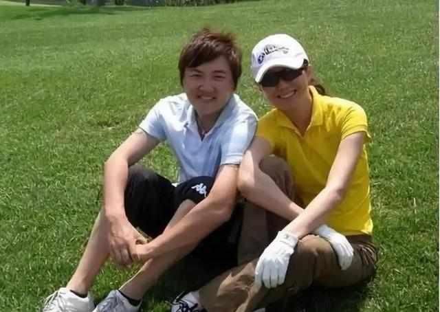  新欢|“歌坛一哥”孙楠情史：两度抛弃十年旧爱，与新欢闪婚