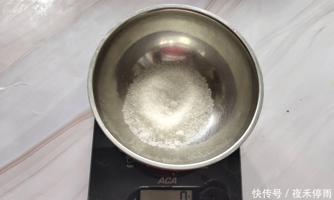  黄油|粉色火龙果麻薯软欧面包