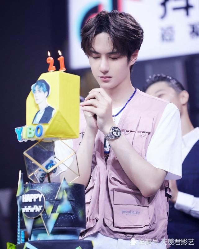  送祝福|生日前夕王一博个人宣发正式上线，众网友齐送祝福少年未来可期