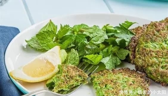 面粉|这才是煎饼果子最好吃的做法,煎饼香,果子酥,比外面卖的还好吃