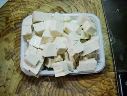  优质的鲫鱼|这种鱼5块钱一斤却没人要，其实营养非常丰富，炖一炖香极了