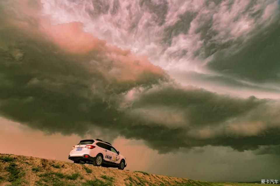 风雨雷电|贝子庙+中蒙边境+草原露营 乌珠穆沁 风雨雷电绿浪秘境行路书