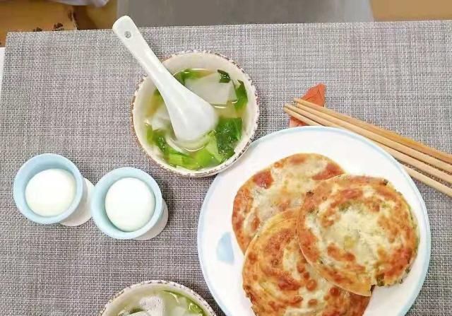 紫薯牛奶|每天还在担心吃什么?灵感早餐