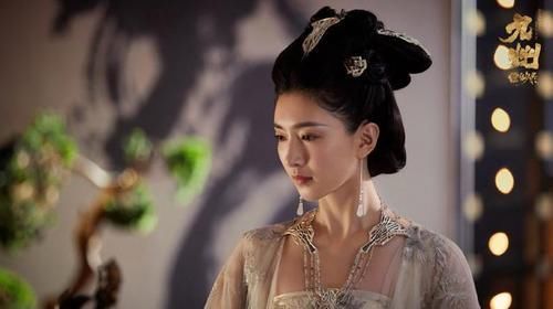  热度|当前在播剧艺人热度公布: 成毅空降第六, 鹿晗第二, 榜首屏霸了!