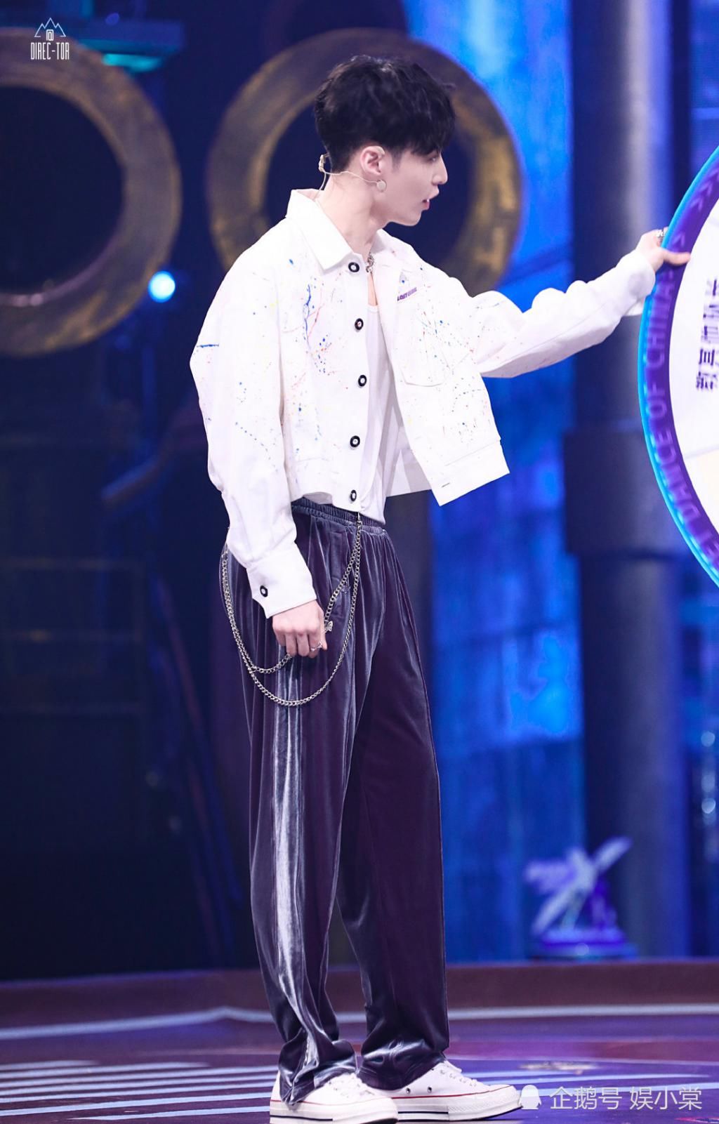  兴发|张艺兴发博回顾青春有你决赛，你有被张PD暖到吗？