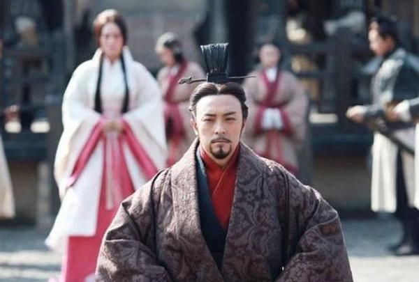  难以|古代有位大臣，生了70多个儿子，方法羞于启齿一般人难以接受