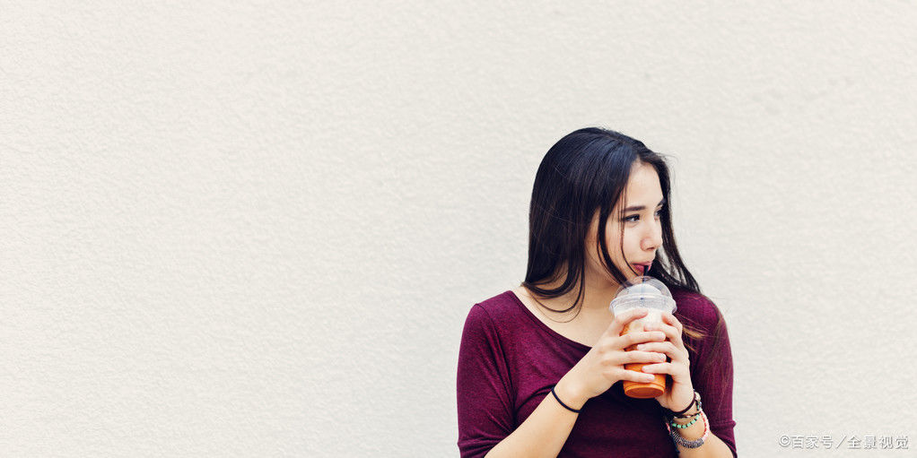 忍住|爱喝饮料的人,身体若有“2变化”,提醒你,再想喝也尽量忍住