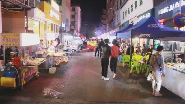 国庆|【六枝融媒】六枝人民品美食 庆国庆