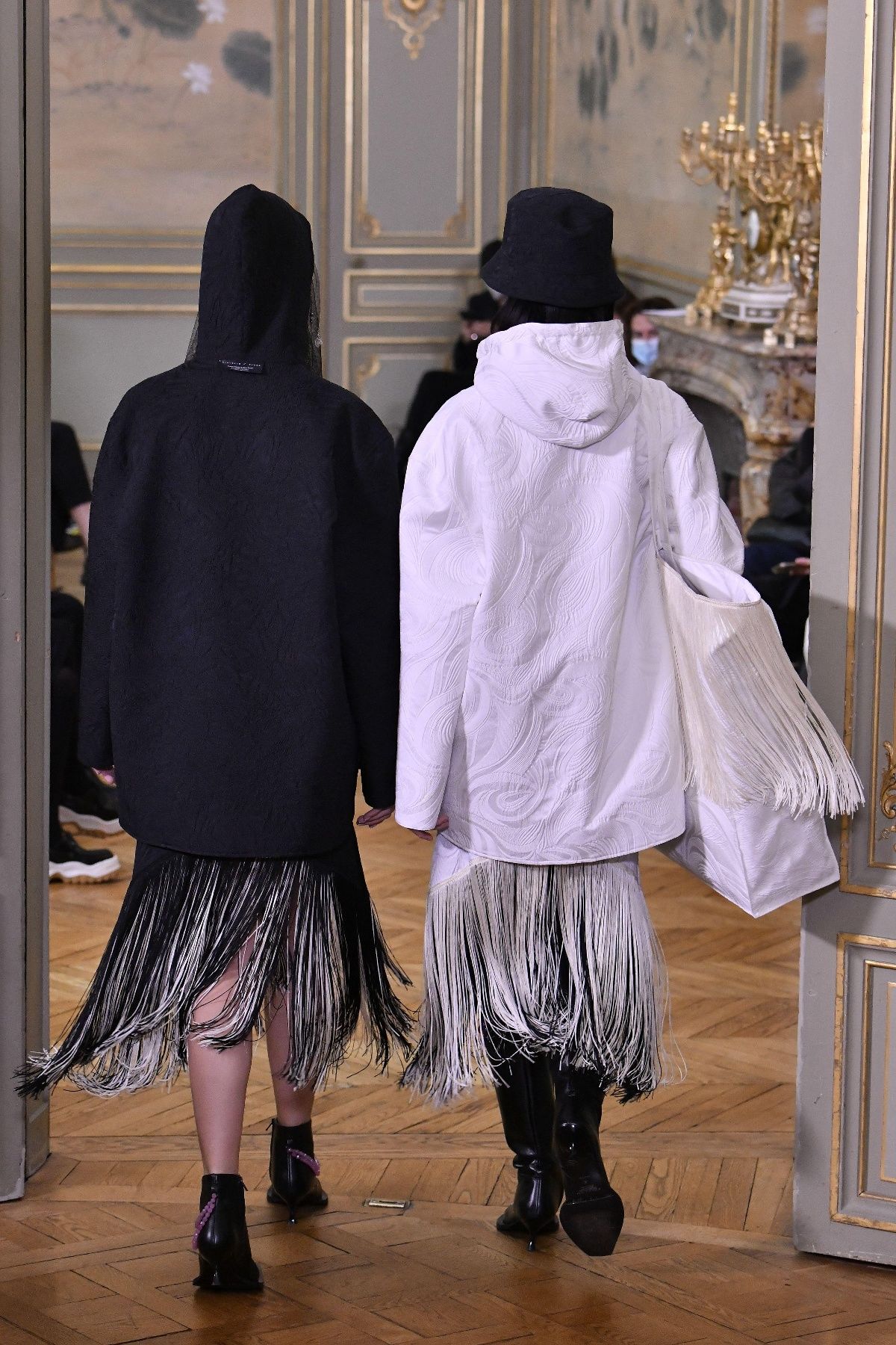 时装秀|巴黎时装周——Victoria Tomas品牌时装秀