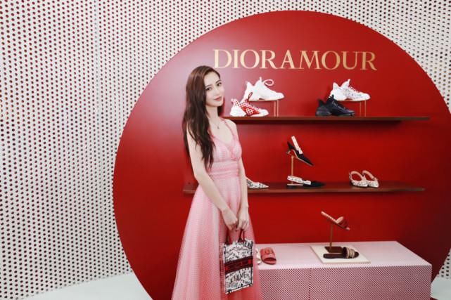  赵薇|邓伦、赵薇、杨幂、Angelababy、赵丽颖、李沁、虞书欣