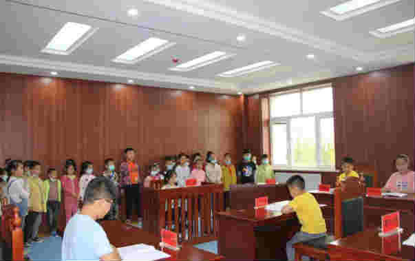 学生|宁夏回族自治区吴忠市盐池县举办模拟法庭活动
