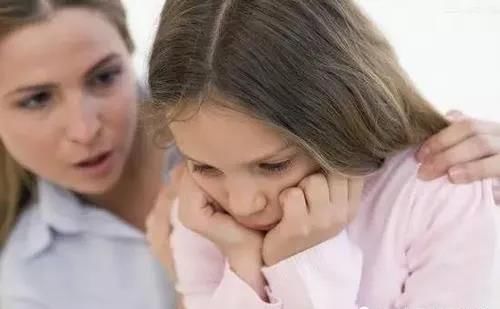  教育|7岁女孩偷东西亲妈报警：“让警察抓走你！”的现实版，是教育还是恐吓