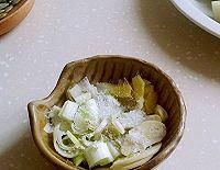  好吃|用你没试过的方子，烧个好吃的西葫芦