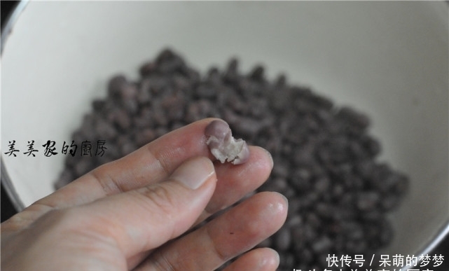 好吃|用红豆做美食,比包子馒头还好吃,又香又糯,天冷最适合!