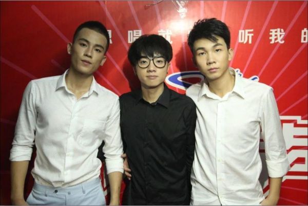 好朋友|?他受陈坤力捧,《老炮儿》《中餐厅》都有他,却因情商低捧不火