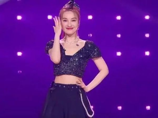  句句|厉害了我的姐！吴昕一脸认真拉票，句句戳心