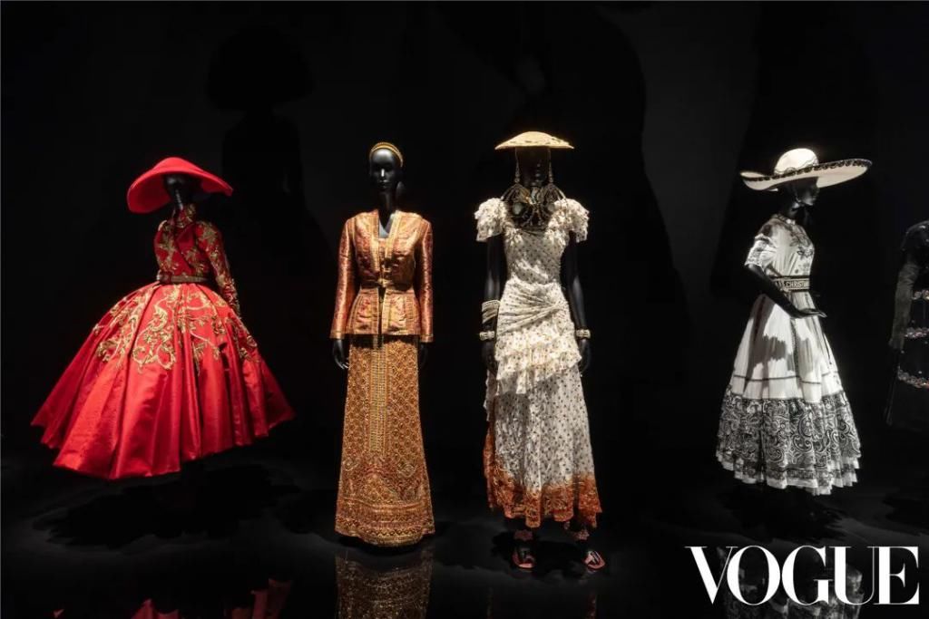 裙子|全世界最美的裙子,都藏在这个展览里