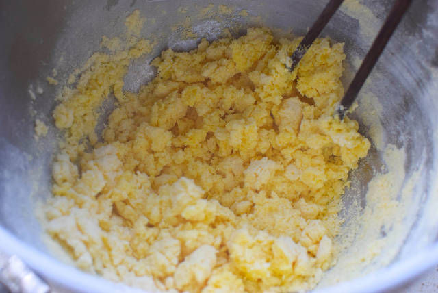  玉米面|春天，这馅的饺子一定要吃，比头刀韭菜还要鲜美，错过又要等一年