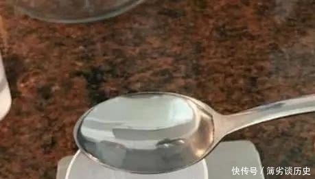 豆腐脑|1碗黄豆10碗水，自制豆腐脑很简单，软嫩滑赛过鸡蛋羹，好吃好做
