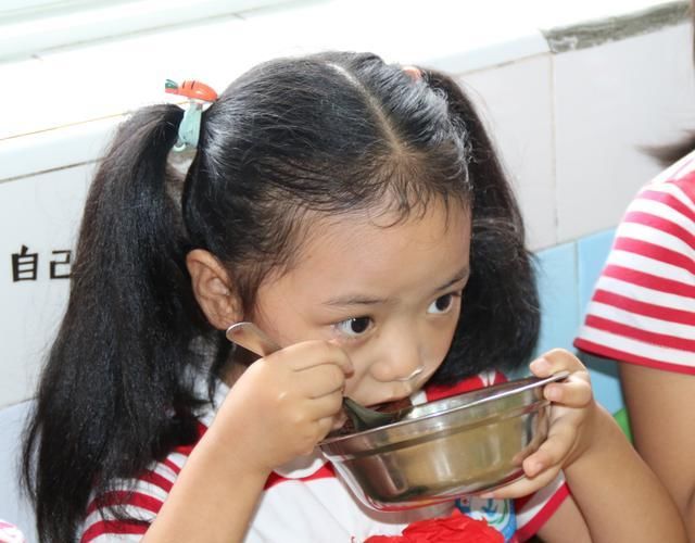  告别|用美食来告别，还记得你的幼儿园的毕业餐吃了什么吗？