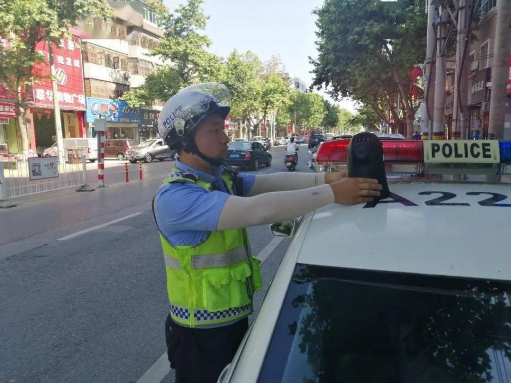 系统|违停15秒 就进“布控球” 蓝田交警智能交通管理系统正式上线