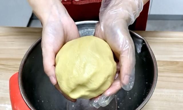 做成|霜降将至,此果正当季,2块钱1斤,做成零食,香甜酥脆,别不懂吃