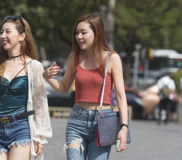 牛仔裤|简约穿搭，也能穿出时髦感